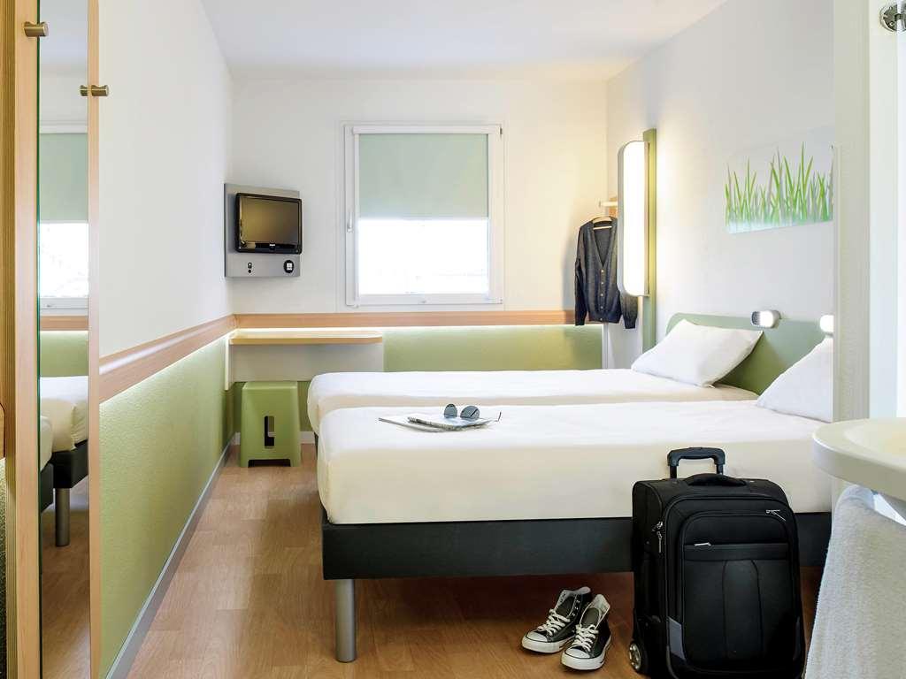 Ibis Budget Cannes Mougins Camera foto