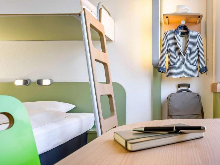 Ibis Budget Cannes Mougins Esterno foto
